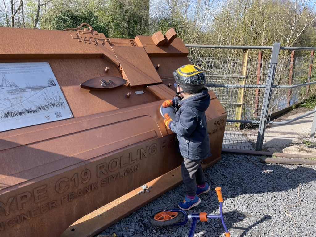 Ulverston Canal Rolling Bridge Demonstration 