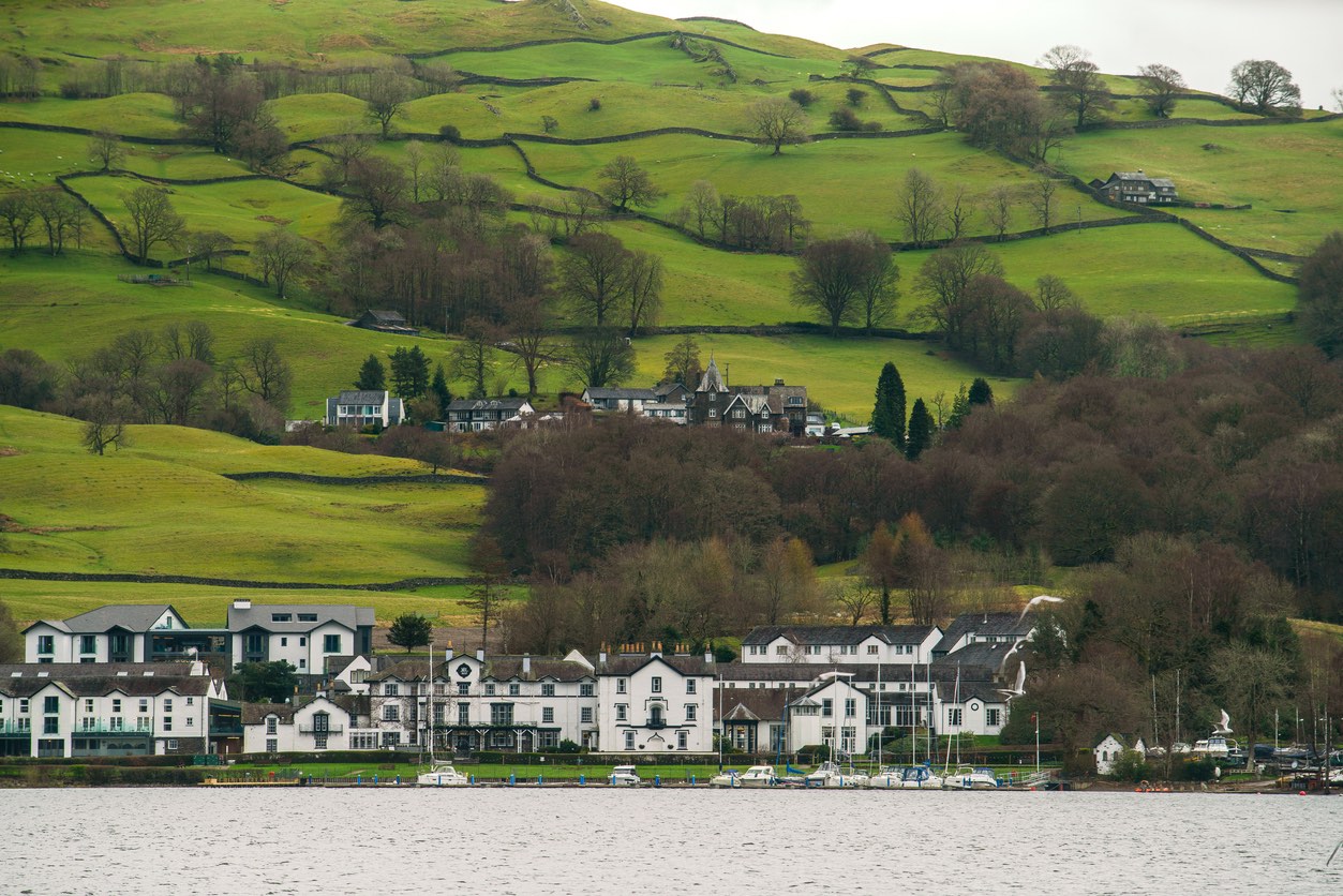 https://www.cumbria.com/wp-content/uploads/2023/07/Ambleside.jpg